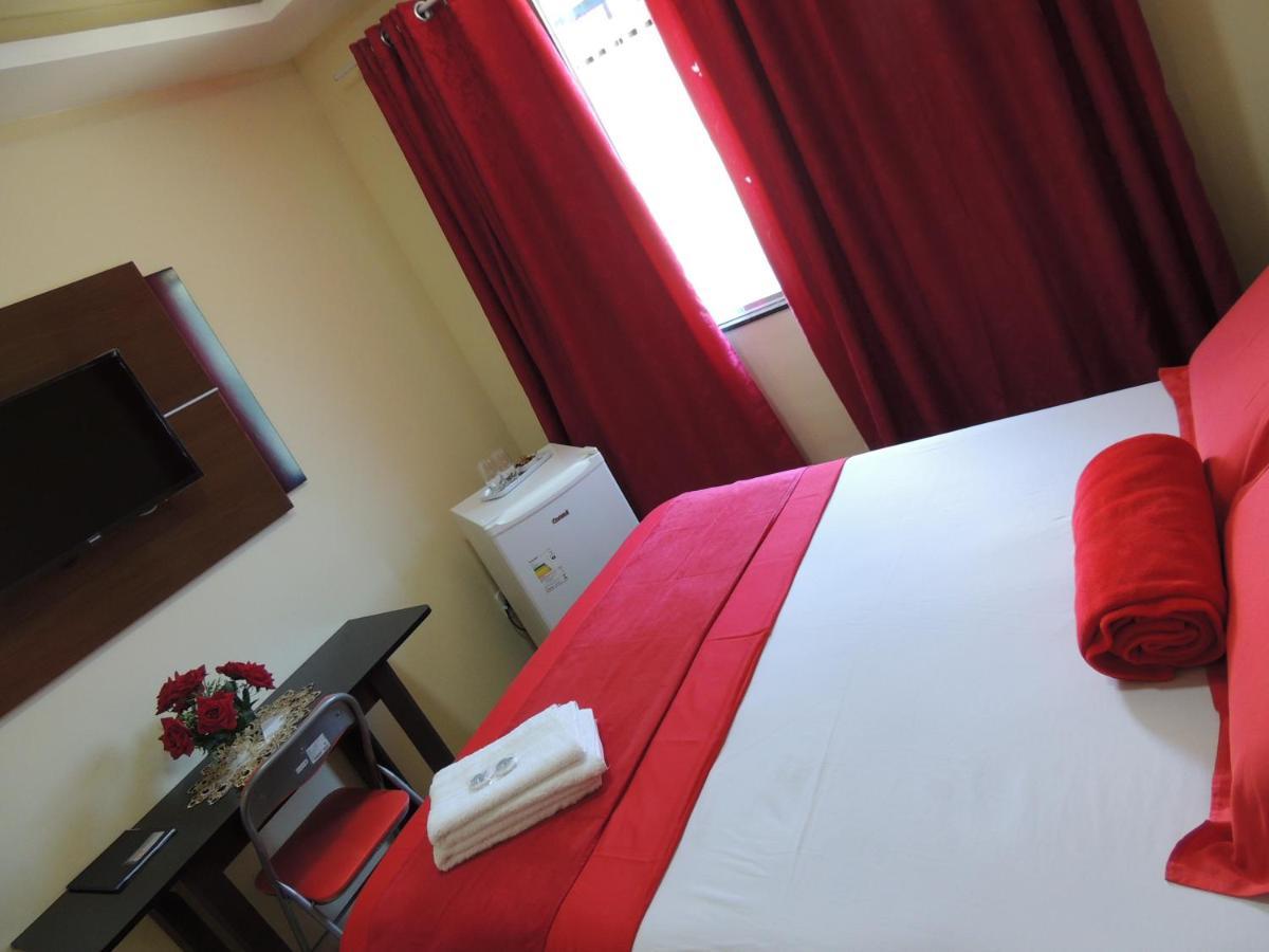 Quartos Em Casa In Caxias Da Paraiso Дукі-ді-Кашіас Екстер'єр фото