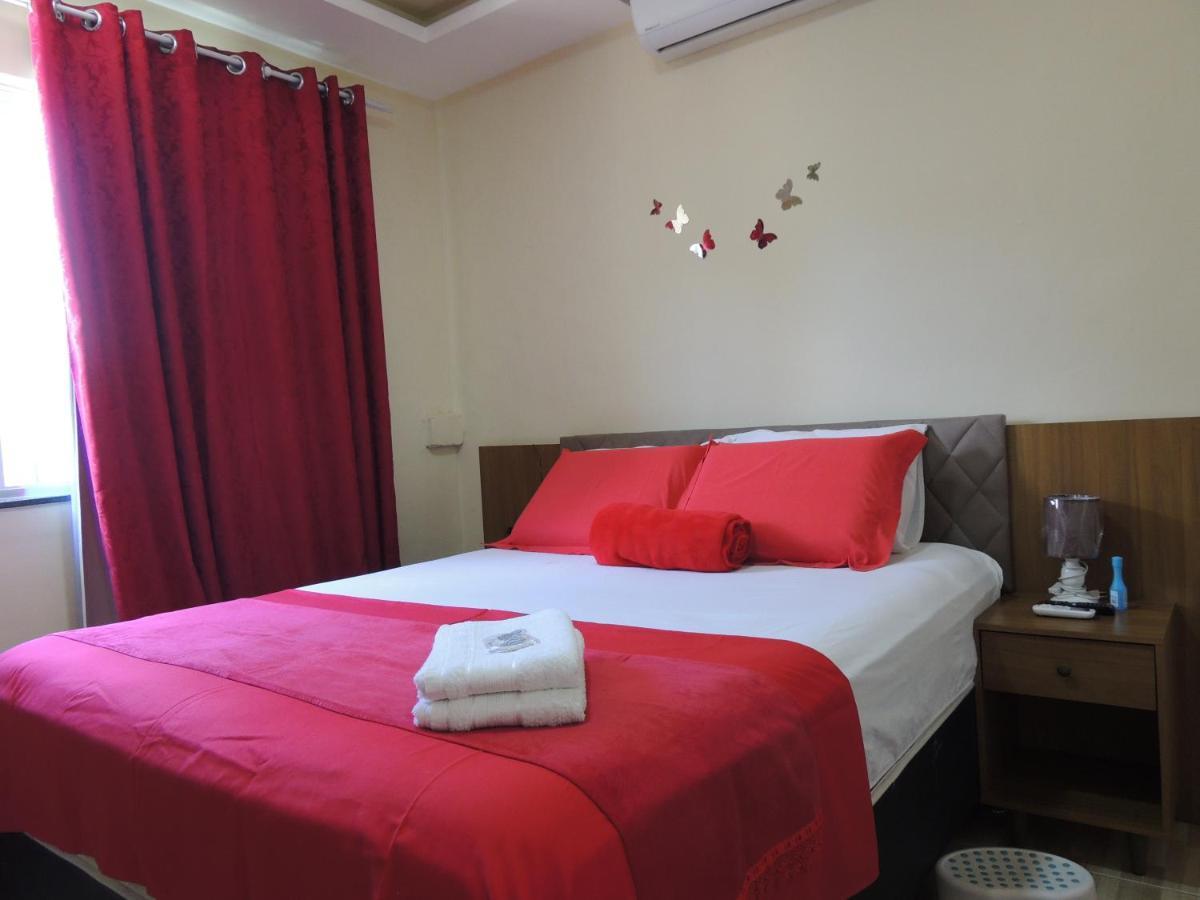 Quartos Em Casa In Caxias Da Paraiso Дукі-ді-Кашіас Екстер'єр фото