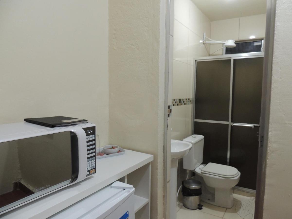 Quartos Em Casa In Caxias Da Paraiso Дукі-ді-Кашіас Екстер'єр фото