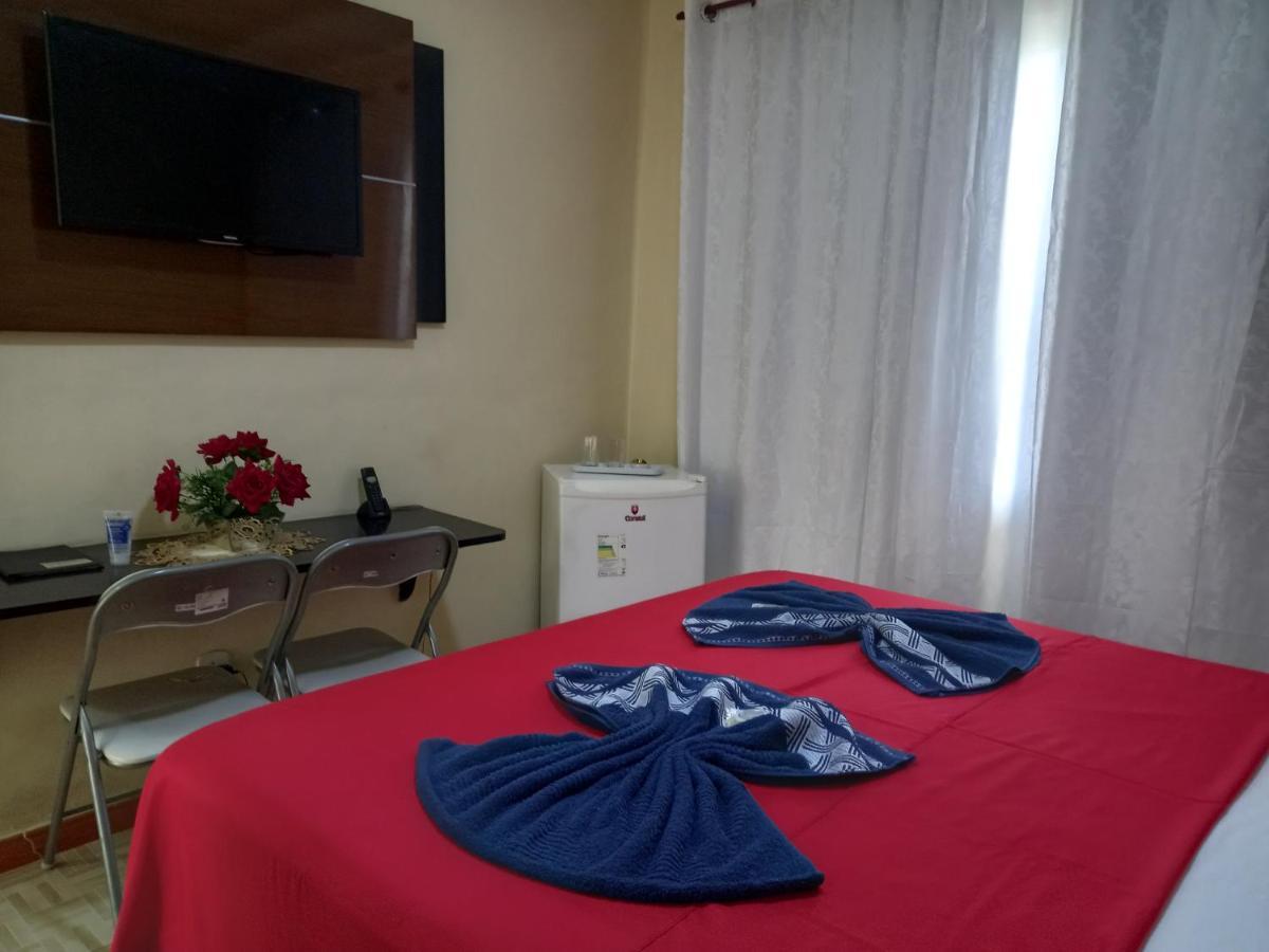 Quartos Em Casa In Caxias Da Paraiso Дукі-ді-Кашіас Екстер'єр фото