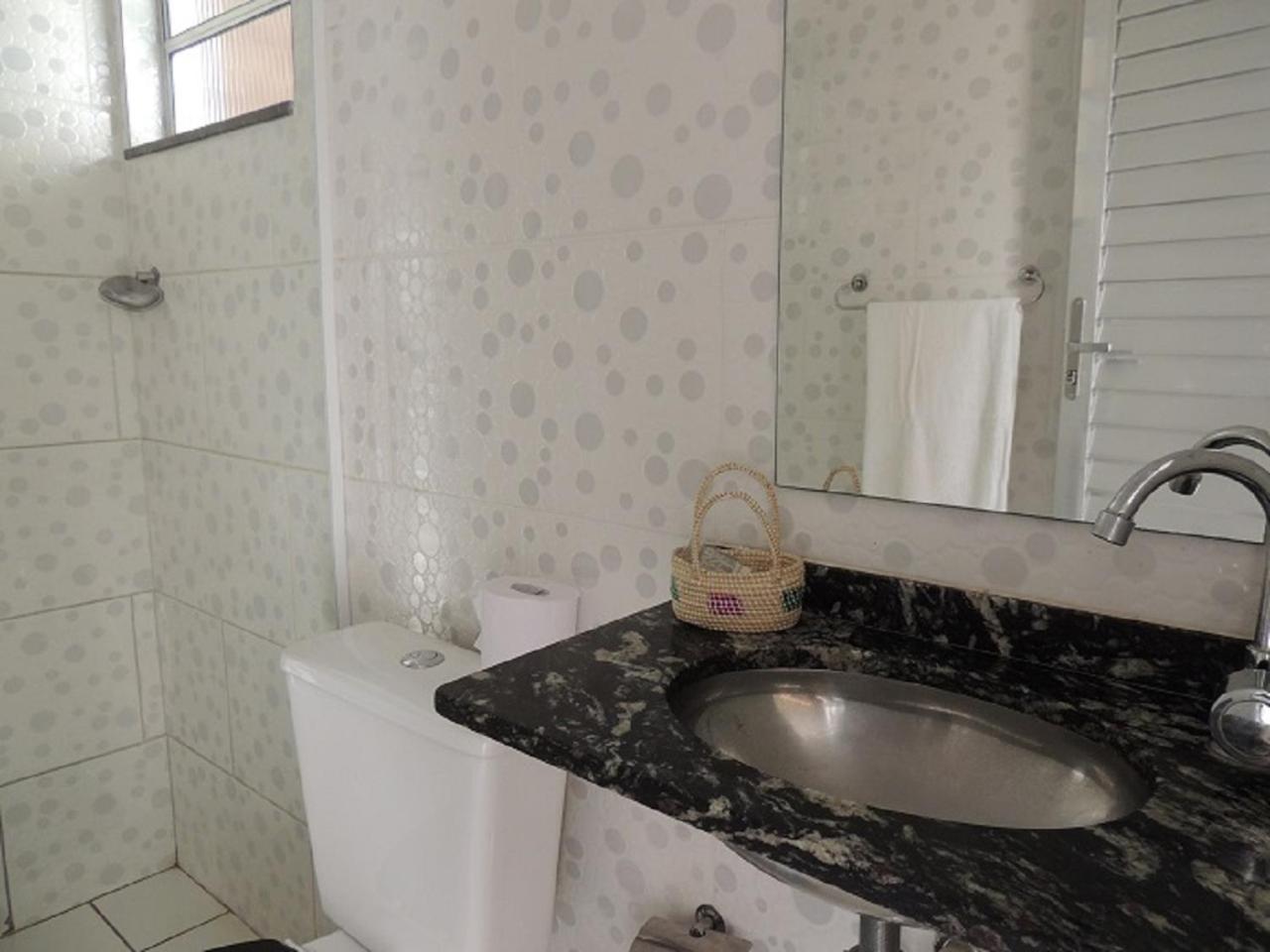 Quartos Em Casa In Caxias Da Paraiso Дукі-ді-Кашіас Екстер'єр фото