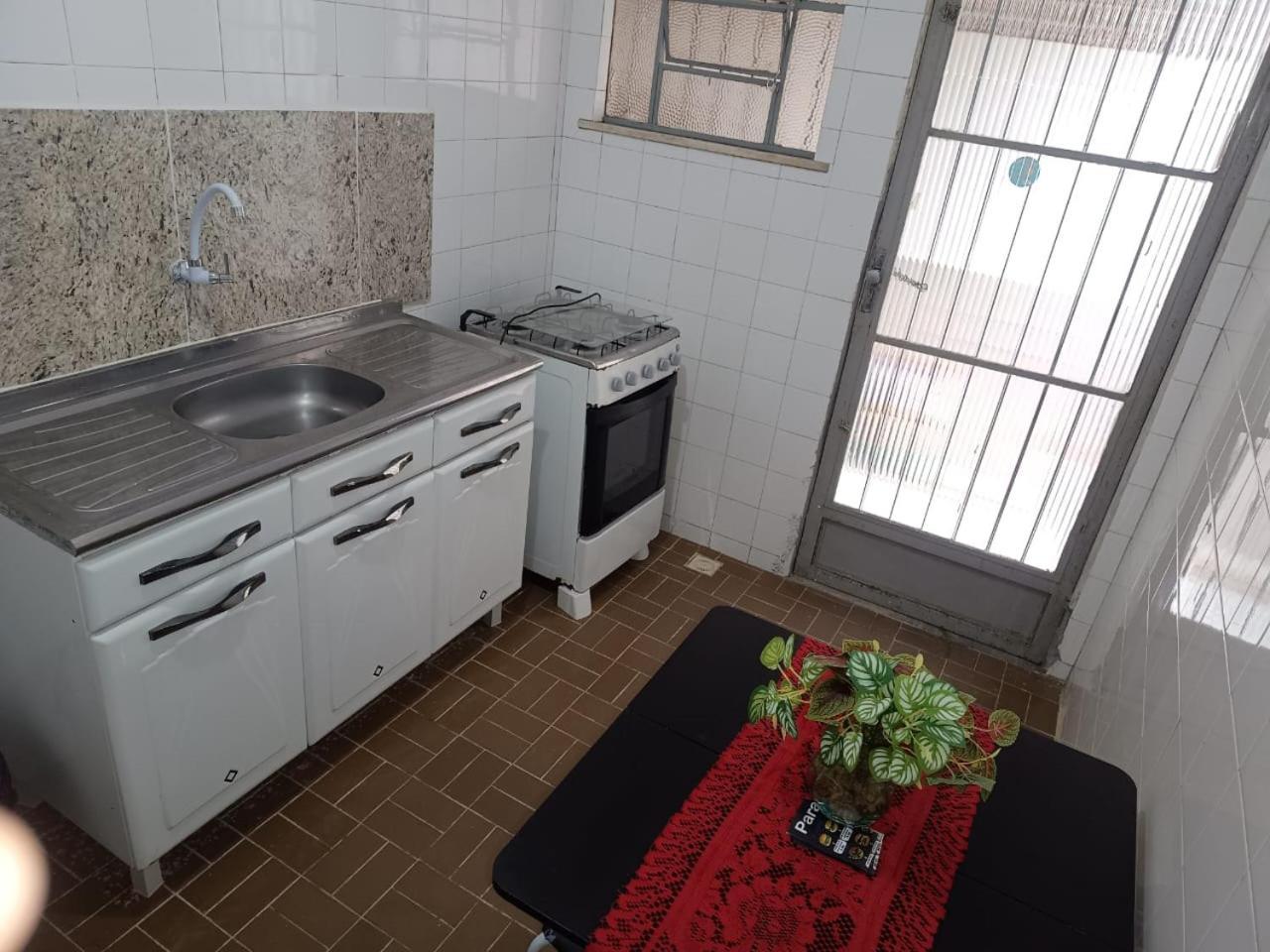 Quartos Em Casa In Caxias Da Paraiso Дукі-ді-Кашіас Екстер'єр фото