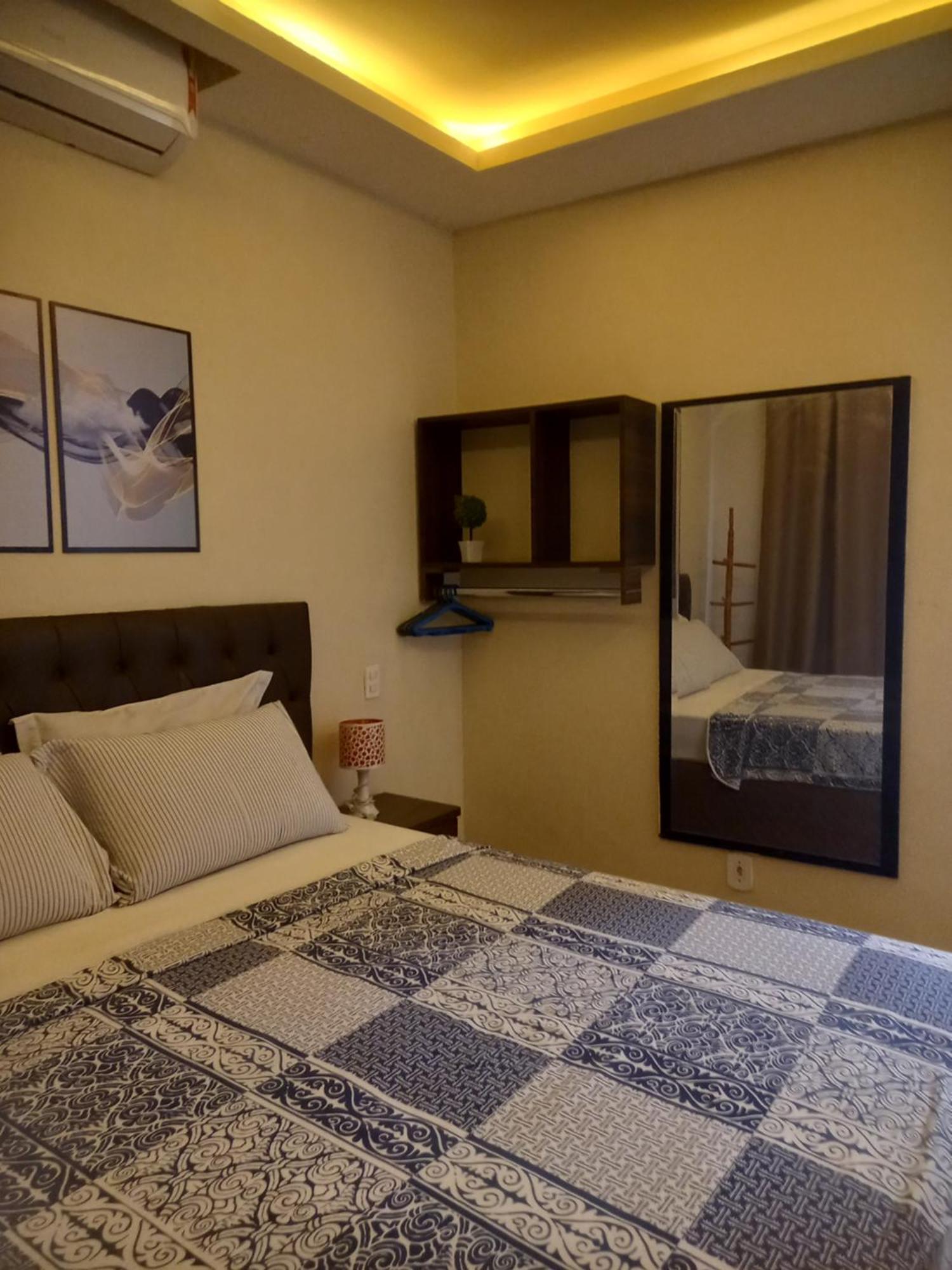 Quartos Em Casa In Caxias Da Paraiso Дукі-ді-Кашіас Екстер'єр фото
